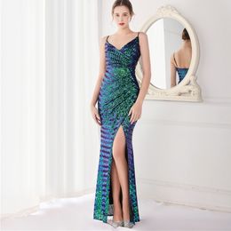2022 Red Scoop Mermaid Evening Dresses Sleeveless Sparkly Sequined Sexy Split Side Prom Gowns Plus Size Party Dress Strap Dress Even