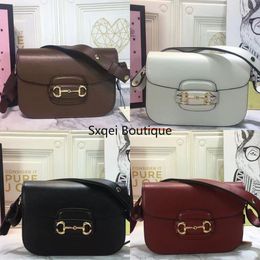 2022 Fashion Designers Messenger Bag Cross Body Bags For Women Lady Designer Shoulder Bag Lady Leather Saddle Handbag Party High Quality