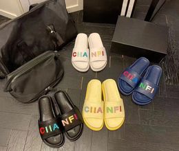 Slippers Colour Letters Summer Outer Wear Thick Sole Luxury Designer Beach Shoes Casual Flat Sandals and Slippers