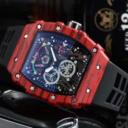 Men watch automatic Quartz Movement Brand Watches Rubber Strap Business Sports Transparent Watchs Imported crystal mirror battery GMT
