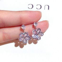 Stud Cute Tiny Bling Crystal Flower Earrring Exquisite Cubic Zircon Earring For Women Feminia Brincos Bijoux Pendant GiftStudStud