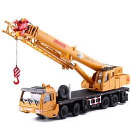 Diecast Mega Crane Lifter 360 Degress Rotate Work Platform Crane With 4 Front Wheel Steering Engineering Car Model kid Toys 220707