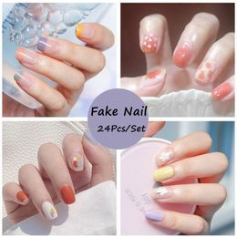 24Pcs False Nails Cute Style Fake Jelly Finger Manicure Decoration With Glue Wear Patch Removable 220716