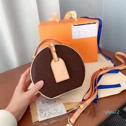 Old Flower Colour Round Bread Hand Messenger Vintage Bag Woman Handbag Shoulder Worn Purse Evening Clutch Bags Ladies Handbags Wome320n