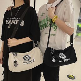 fashion Men and women are availableTravel bag leisure Large capacity oblique shoulder bag chest bags