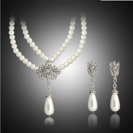 Crystal Pearl Pendant Earring Necklace Set Bridal Wedding jewelry Set Crystal Waterdrop Stud Earrings Pearl Necklaces for Women