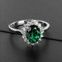 Sparkling Fashion Jewelry Cute Princess Ring Pure 100% 925 Sterling Silver Emerald CZ Diamond Gemstones Girl's Women Wedding 308U