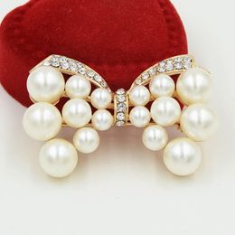 Top Quality Faux Pearl Beads Bow Brooch Sparklinig Diamante Women Fashion Elegant Costume Pins For Party Wedding Gold Tone