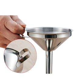 500pcs Hot 4 Inch 304 Stainless Steel Funnel With Detachable Strainer Kitchen Tools Funnels fast shipping
