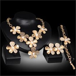 Fashion Women 18K Gold Plated Crystal Large Flowers Pearl Wedding Party Necklace Bracelet Ring Earrings Jewelry Sets