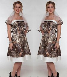 2016 Short Camo Wedding Dresses Sexy Strapless Knee Length Camouflage Bridal Gowns With Veils Forest Formal Party Dresses Custom Made