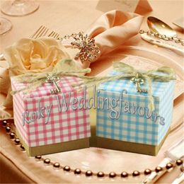 FREE SHIPPING 200PCS 2" Square Rustic Plaid Favor Boxes Baby Shower Birthday Party Events Candy Boxes with Charms and Twines