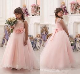 Princess Pink Flower Girl Dresses for Weddings Jewel Neck Vintage Lace Handmade Flower Beads 2017 Cheap Child First Communion Party Gowns