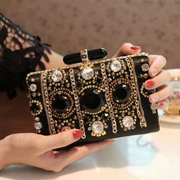 2016 Newest Fashion Evening Bags Luxury Beaded Crystals Stone Black Attractive Hand Bag Shoulder Bags Clutch High Quality