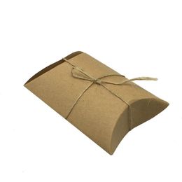 1000Pcs/lot New Style Kraft Pillow Shape with Burlap Chic Vintage Twine Wedding Favor Gift Box Party Candy Box Wholesales ZA0972