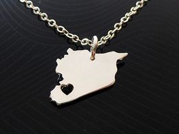 10st Asian Country Map Syria Halsband Charm Pendant Syrians stolt