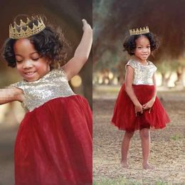 Cheap Stunning Flower Girl Dress for Weddings Silver Dark Red Sequins Top Tulle Skirt Short Kids Formal Gowns Country Style