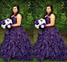 Colorful Plus Size Ball Gown Wedding Dresses 2017 Purple Sweetheart Ruffles Organza Ruched Bridal Gowns Lace Up Floor Length Wedding Dress