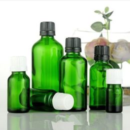 5 10 15 20ml Small Green Glass Bottles Vials With green Glass Essential Oil Bottle white black cap fast shipping F20171791