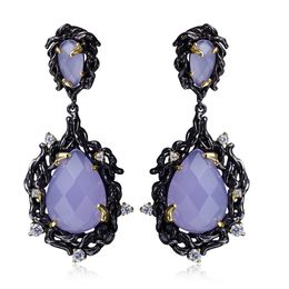 Gran lágrima Crystal Purple Stone Pendiente largo de la araña In Black Gold plated Big Classic Earrings