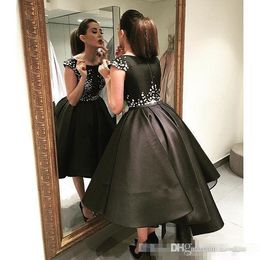 High Low Black Prom Dresses 2017 Applique Flower Lace Graduation Dress Ball Gown Short Party Dress Crew Neck Satin evening dress custom made