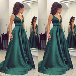 Stunning Arabic Evening Gowns Dresses A Line Deep V Neck Sleeveless Open Back Formal Dress Hunter Green Prom Gowns