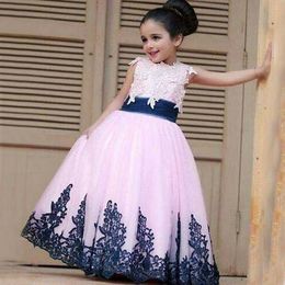 Lovely Girl Pageant Dresses Vintage Navy Blue Lace Appliques Floor Length Long Formal Blush Pink Flower Girl Dress for Wedding Party