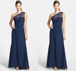 Custom Navy Blue One Shoulder Bridesmaid Dresses Chiffon Pleats Simple Lace Wedding Party Gowns Cheap Full Length Formal Dress Long