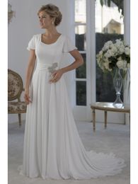 Simple Chiffon Beach Modest Wedding Dresses With Cap Sleeves Scoop Neck A-line Court Train Informal Reception Bridal Gowns Modest Cheap