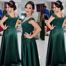 Stunning Long Formal Mother of the Bride Dresses Sheer Neck Beaded Lace Appliques Evening Dress Prom Gowns with Sash