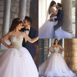 White Ball Gown Bling Sparkling Wedding Dresses Crystal Wedding Dresses Luxurious Half Sleeve Plus Size Country Wedding Dresses Puffy Bridal