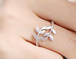 Leaf Ring For Women Gold Color Silver Color Cute Lovely Gift Jewelry Gift Hot Sale Opp Bag Package