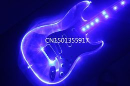 Guitarra el￩trica de cristal acr￭lico/guitarra el￩trica de plexiglasse transparente/guitarra de corda ST 6/cores LED podem quatro cores sele￧￣o de cores
