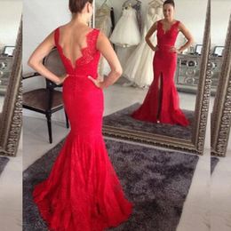 Stunning Red Lace Wedding Dresses Elegant Mermaid Wedding Gowns V Neck Sleeveless Open Back Front Split Bridal Gowns