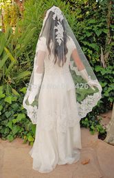 New Hot Fashion Applique Edge 1T Without Comb handmade Lvory White Knee Wedding Veil Bridal Veils