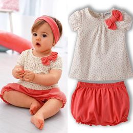 Wholesale- 1-3Y Lovely Kids Baby Girl Clothing Set Bow Short Sleeve Tops+Short Pants Outfits Summer Clothes Set Hot