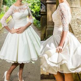 Short Vintage Wedding Dresses Knee Length Illusion Boat Neck Sheer Lace Sleeves Appliques Bridal Gowns Cheap High Quality