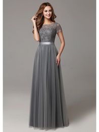 Dark Grey Lace Tulle Long Modest Bridesmaid Dresses With Short Sleeves Floor Length Women Sheer Neck Country Formal Wedding Party Dresses