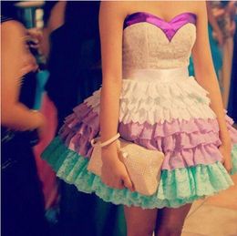 Colourful Lace Tiered Prom Dresses 2017 Sweetheart Short Ball Gown Evening Gowns Strapless Graduation Dress Homecoming Party Gowns For Girls