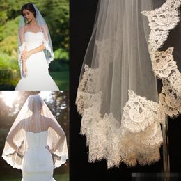 New Arrival Short Lace Bridal Accessories Veils ivory Floral alencon wedding bridal accessories free shipping Cheap in stockg mo65