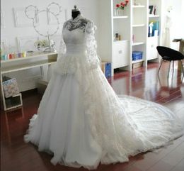 Beautiful Lace Long Sleeves Wedding Dress High Collar New Bridal Gowns Garden Wedding Dress with Zipper