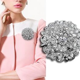 Silver Plated Stunning Clear Austria Crystals Pretty Flower Brooch Hot Selling Women Wedding Bouquet Broach Pins Elegant Bouquet Pins