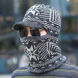 2017 Men's winter knitted wool hat outdoor Headgear cycling cold hat warm wind hood female ski ear protection head cap