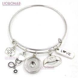 Wholesale Snap Jewelry Snap Button Bracelet Nurse Charm Bangle Adjustable Expandable Nurse Bracelets Jewelry for Nurse Gifts