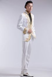 Blazers Wholesalenew Chinese wedding groom tuxedo suits gold embroidery applique white men white men suit men suits for wedding men gold