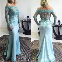 2019 Mint Green Mermaid Mother Of Bride Dresses Off The Shoulder Lace Applique Floor Length Mother's Gowns Long Sleeves Evening Wear