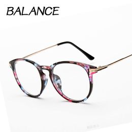Wholesale- Reading glasses Retro Unisex Metal points womens eye glasses frame optical UV Protection vintage female eyeglasses