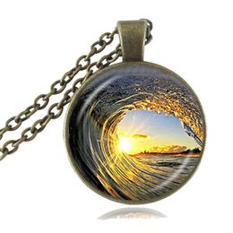 Waves and Sunset Pendant, Collana onda, Surf Surfing Ocean Jewelry, Ciondolo surf, Cabochon in vetro, catena in bronzo argento maglione