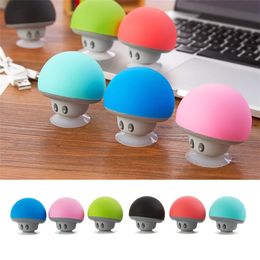 Mini Mushroom Speakers Cell Phone Holder Subwoofers Bluetooth Wireless Speaker For Samsung S8 Plus Silicone Suction Cup Tablet PC Stand