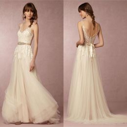Elegant Modest A-line Sheer V-neck Tulle Summer Boho Wedding Dress Vintage Appliques Long Bridal Gown Custom Made Plus Size